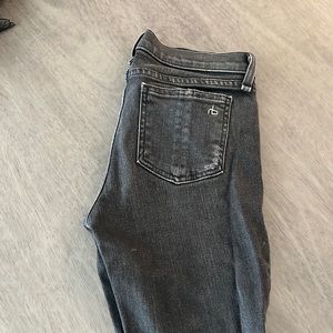 Black Rag & Bone Ripped skinny Jean